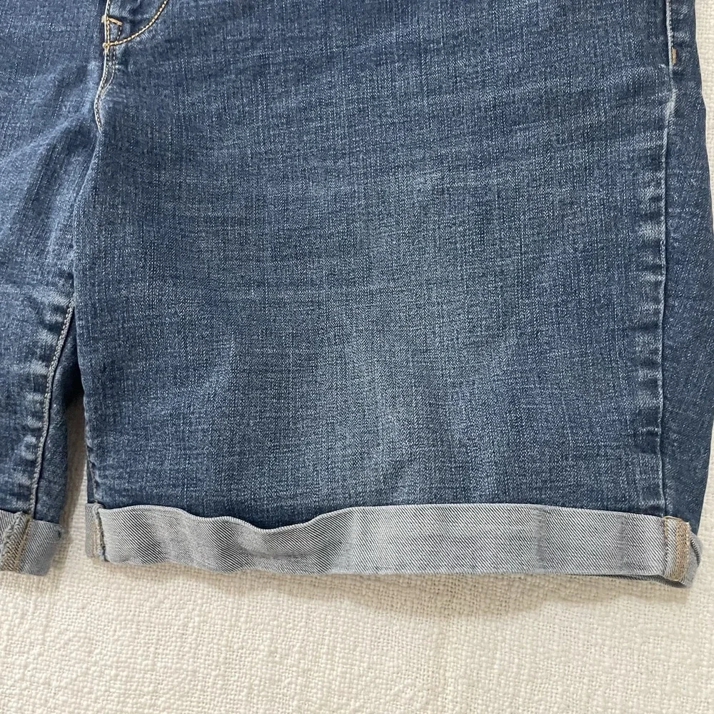 Old Navy Denim Regular Shorts Stretch Blue Jeans Women's Plus 24‎ Casual Cuffed